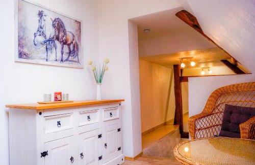 Munstermaifeld Apartment | Traumwohnung Jolly Jumper auf idyllischem Reiterhof nähe Burg Eltz