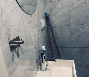 Gamla Stan Apartment | Travel box no window studio 2 now with AC