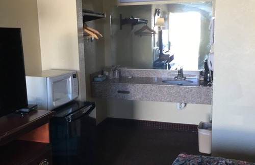 Lebanon Hotel | Travel Inn