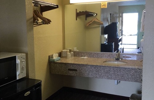 Lebanon Hotel | Travel Inn