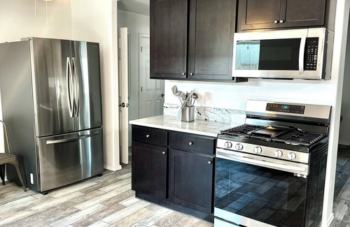 Fredericksburg House | Travel Nurses, Business Folks, winter Texans Newly Remodeled, Quiet neighborhood