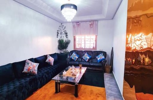 Tassoultante Apartment | Travelers' Cozy Marrakesh House