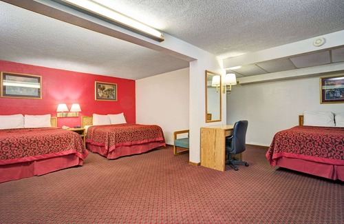 Red Wing Hotel | Travelodge by Wyndham Red Wing