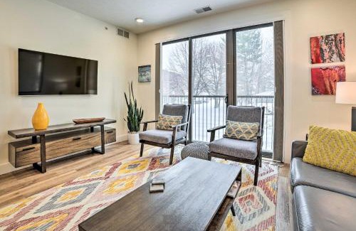 Traverse City Apartment | Traverse City Condo Half Mi to Front Street!