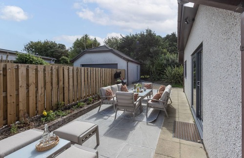 Goonhavern House | Tre Lowen - sleeps 8 guests in 4 bedrooms