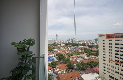 Downtown George Town Apartment | Treat Yourself A Luxury Stay In Penang