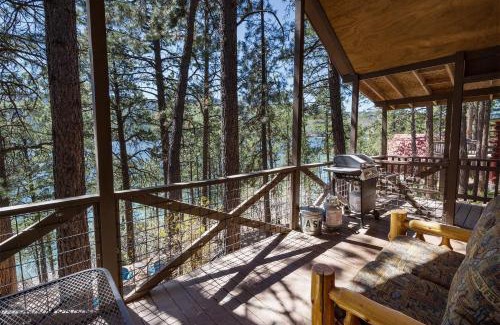 Bayfield House | Tree House Cabin on Vallecito Lake