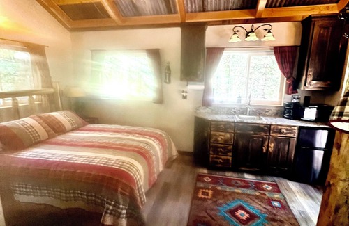 Nevada City House | Tree House in Nevada City - Hikers Paradise