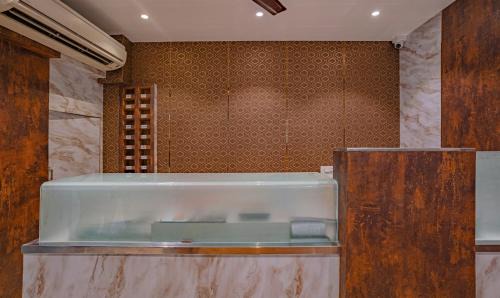 Malad West Hotel | Treebo Atithi Inn Malad