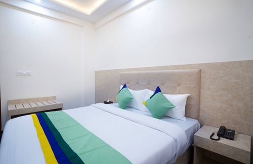 HSR Layout Hotel | Treebo Galaxy Kings Suites, Hebbal