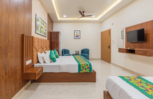 Vrindavan Hotel | Treebo Gaur Vasundhara