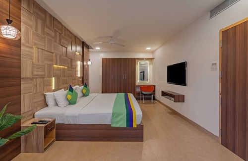 East Tambaram Hotel | Treebo Golden Swan Tambaram