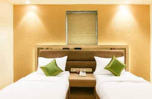 Chinar Park Hotel | Treebo Hoops - Airport, VIP Road