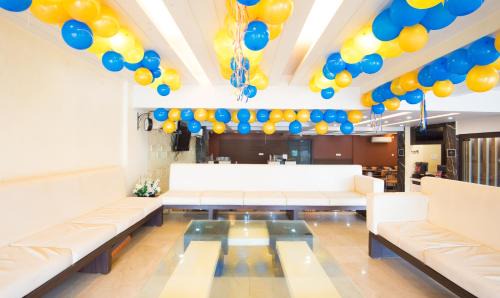 Bhubaneshwar Hotel | Treebo King'S Court Chandrasekharpur