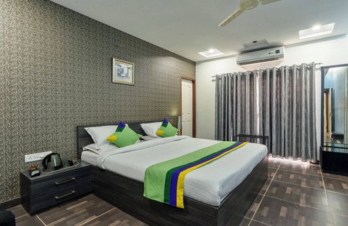 Yelagiri Hotel | Treebo Midvalley Residence