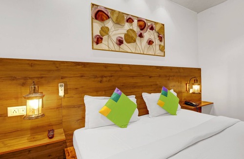 South West Hotel | Treebo Prime Elight