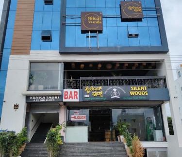 Kalasipalya Hotel | Treebo Silent Woods