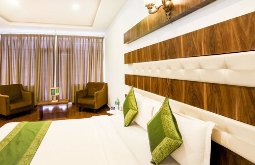 Kandal Hotel | Treebo Skydale Inn & Suites With Mountain View