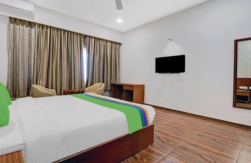 Nandigunda Hotel | Treebo Trend Shri Aprameya Resort