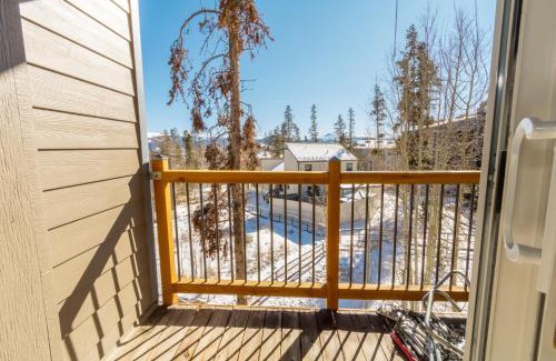 Wildernest House | Treehouse #305, Building D by Summit County Mountain Retreats