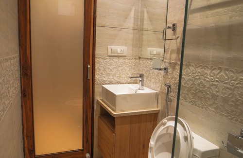 Calangute Hotel | TreeHouse MARS Beach Cottages