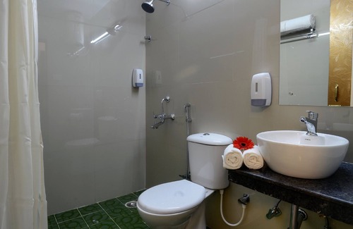 Panaji Hotel | TreeHouse Neptune Inn