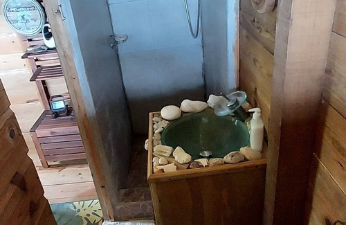 Micoud Quarter Ski Chalet | Treehouse retreat on small organic farm