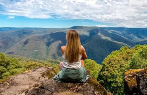 Salisbury House | TREETOPS CABIN WITHIN BARRINGTON TOPS WILDERNESS