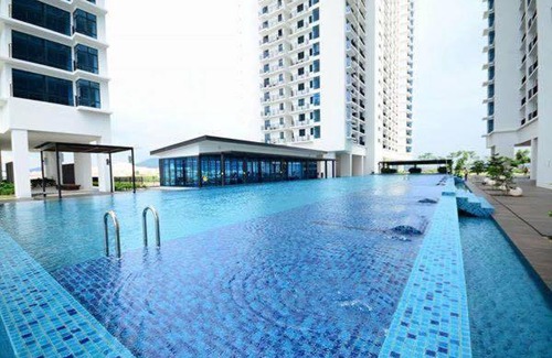 Shah Alam Hotel | Trefoil Setia Alam- Simple No 5- Near Setia City Mall & Convention Centre