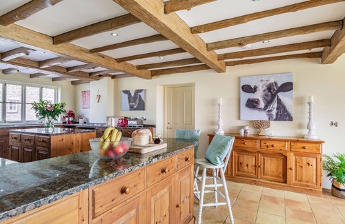 Truro Cottage | TREGONINNY VINEYARD AND WOODLAND FARMHOUSE in Tresillian