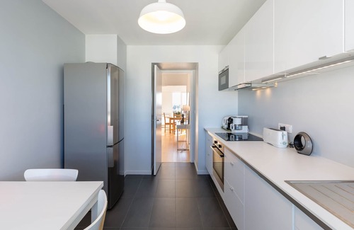 Bourg-l'Eveque Apartment | TREGOR - 2 ch - Parking + Vue sublime