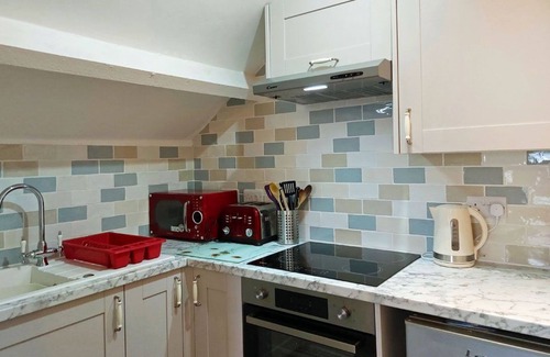 Tywyn Apartment | Trem Y Mor (Edge of the Sea)