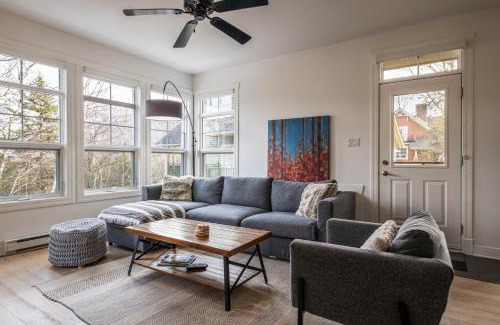Tremblant-Les-Eaux House | Tremblant Prestige - Les Eaux 233-2