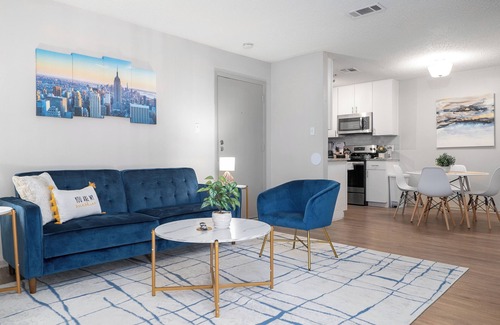 South Lamar Apartment | Trendy 1BR Apartment in SoLA, 5-Minute Drive to Downtown