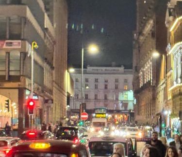 Liverpool City Centre Apartment | Trendy, Liverpool City Centre Escape
