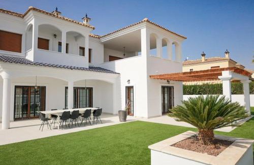 Caserio Los Tarquinos Villa | Trendy villa for 14 pers. nearby Murcia/Alicante