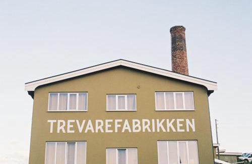 Henningsvaer Hotel | Trevarefabrikken