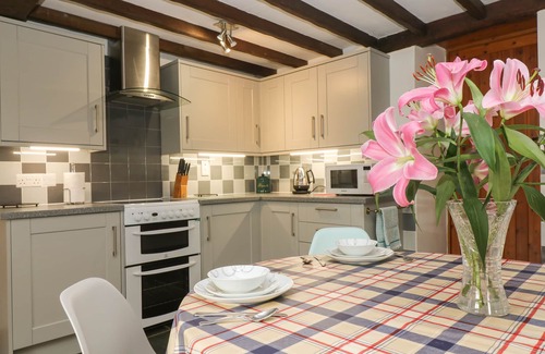 Saint Breward Cottage | TREVENNING BARN, pet friendly, with open fire in Bodmin