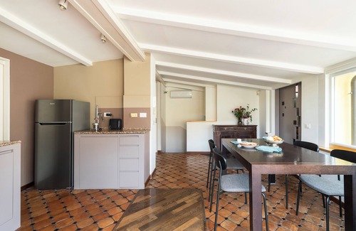 Rome City Centre Apartment | Trevi Charming Penthouse