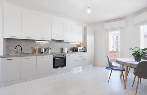 Treviso Apartment | Treviso. Entire accommodation 2 rooms: modern and comfortable