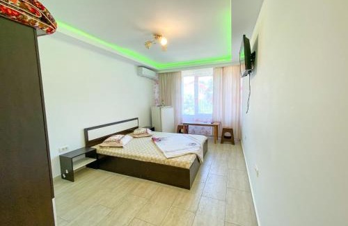 Neptun Apartment | Trident Glow