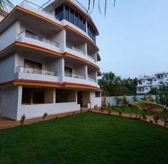 Morjim Hotel | Tridiva Morjim 150 Meters to Morjim Beach