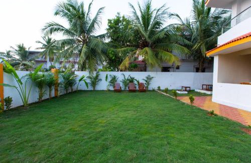 Morjim Hotel | Tridiva Morjim 150 Meters to Morjim Beach