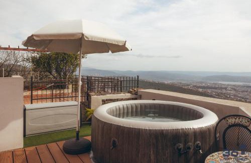 Roiano-Gretta-Barcola-Cologna-Scorcola Villa | Trieste 10min dal Centro Villa Privata con Jacuzzi