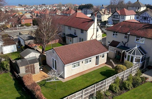 Rhos on Sea Cottage | Trillo Lodge - One Bedroom Cottage, Sleeps 2