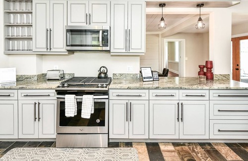 Paeonian Springs Other | Trinity Farm Estate: Magnolia 1775 Historical Farmhouse