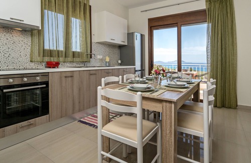 Agios Vasileios Villa | Triopetra view villa 2 Άνετη βίλα με φανταστική θέα στο Κρητικό πέλαγος