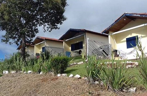 Extrema House | TRIPLE CHALET (2 + 1) - POUSADA