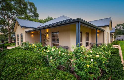 Seppeltsfield House | Triple Creek Guest House - Barossa Region