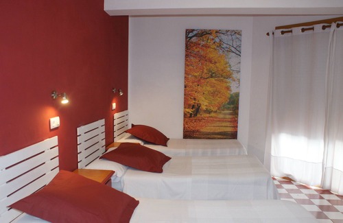 Playa Granada Apartment | Triple room at Hostal Puerto Beach